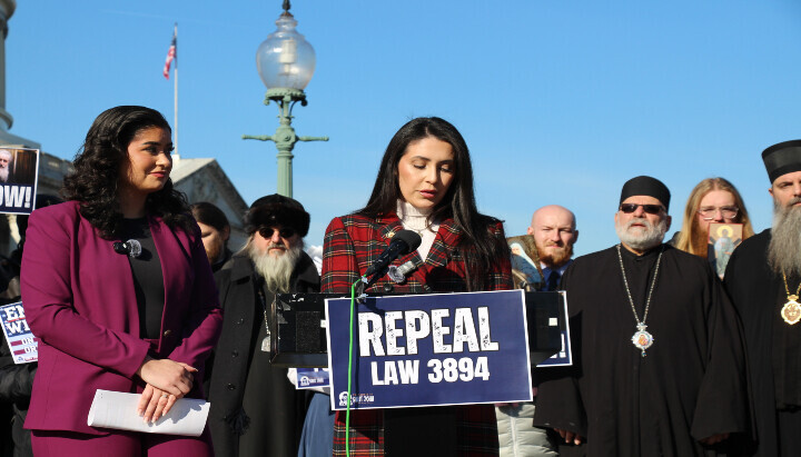 Američtí zákonodárci vyjádřili solidaritu s Ukrajinskou pravoslavnou církví