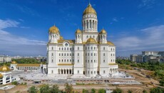 Rumunský patriarchát odmítá tvrzení o daňových výhodách církve