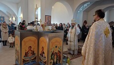 Metropolita Rastislav predsedal liturgii a posväteniu vody na Bohozjavenie