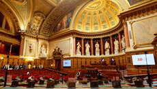 Francouzský Senát zablokoval klíčovou část návrhu zákona o eutanazii