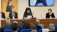 Albánie uctívá památku arcibiskupa Anastasia na vědecké konferenci