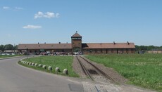 Den památky obětí holocaustu je výzvou k paměti i odpovědnosti