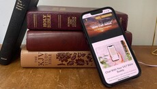 Studie upozorňuje na evangelikální zaujatost biblických chatbotů