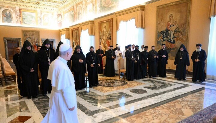 Papež vyzval pravoslavné k „odzbrojení srdcí“ v zájmu jednoty