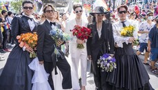 Arcibiskup prohlásil katolickou transgender svatbu v Argentině za neplatnou