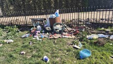 V Kosovu vyčistili pravoslavný hřbitov, zmizela velká skládka