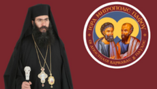 Věřící v Pafosu odmítají sesazení metropolity Tychika