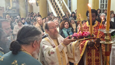 Neděle uctívání kříže v chrámu sv. Miny v Soluni