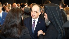 Arcibiskup Albánie na oslavách řeckého svátku v Tiraně