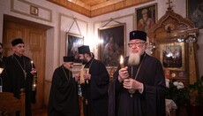 Blahodatný oheň oheň v Polsku a paschální poselství biskupů