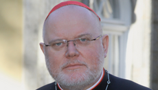 Arcibiskup římskokatolické církve v Mnichově zavádí požehnání LGBT párům 