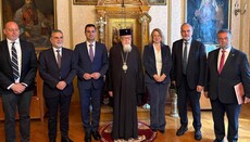 Řečtí parlamentáři navštívili metropolitu Sawu ve Varšavě