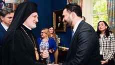 Starosta New Yorku přijal arcibiskupa při oslavách Řecka