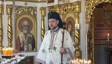 Vladyka Juraj ocenil duchovného pri oslavách v Ruskom Hrabovci