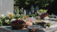 Bulhaři si připomněli Dušičky před Padesátnicí