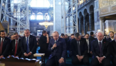 Erdoğan si připomněl dobytí Konstantinopole v Hagia Sofii 