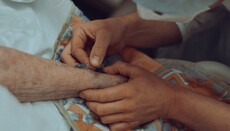 Kanadská anglikánská církev zavádí liturgii pro asistovanou sebevraždu