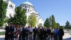 Patriarcha Porfirije jednal s účastníky studia obrany a bezpečnosti