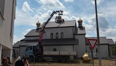 V Nitre nainštalovali kríže a kupoly na nový pravoslávny chrám