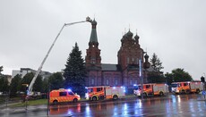 Blesk zasáhl pravoslavný chrám během bohoslužby
