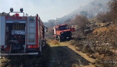 Hora Athos v trvalé protipožární pohotovosti: mniši jsou školeni jako hasiči