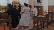 Střet dvou pravoslavných komunit v Indii skončil zatčením 22 lidí