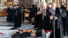 Ve Svatohorské lávře se rozloučili se zavražděným mnichem Varsonofijem