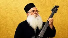Pravoslavný kněz a metalový hudebník odmítl obvinění z fašismu