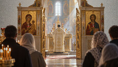 Božská liturgie krok za krokem: co se děje v oltáři