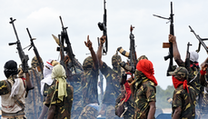 Masakry křesťanů v Nigérii sílí. USA stahují vojáky