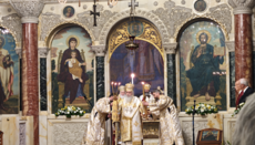 Patriarchové Bulharska a Konstantinopole se modlili při liturgii v Sofii