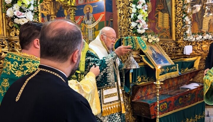 Patriarchové Bartoloměj a Daniil sloužili společně v Rilském monastýru