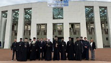 Srbský patriarcha Porfirije byl slavnostně přijat v australském parlamentu