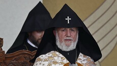 Армянская Церковь призвала к мирному решению ситуации в Ереване