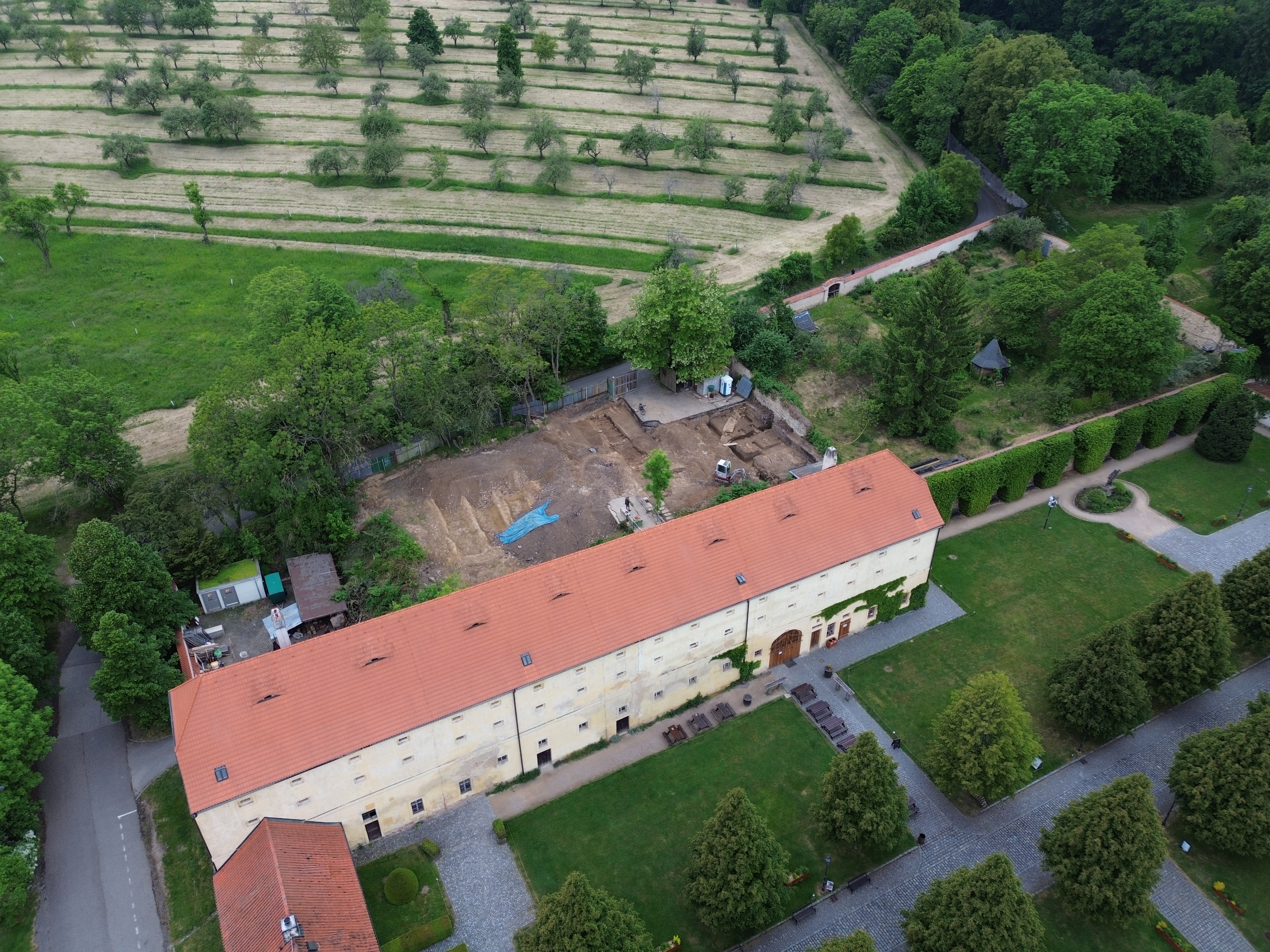 V areálu Břevnovského kláštera odhalili ostatky pruských vojáků фото 1