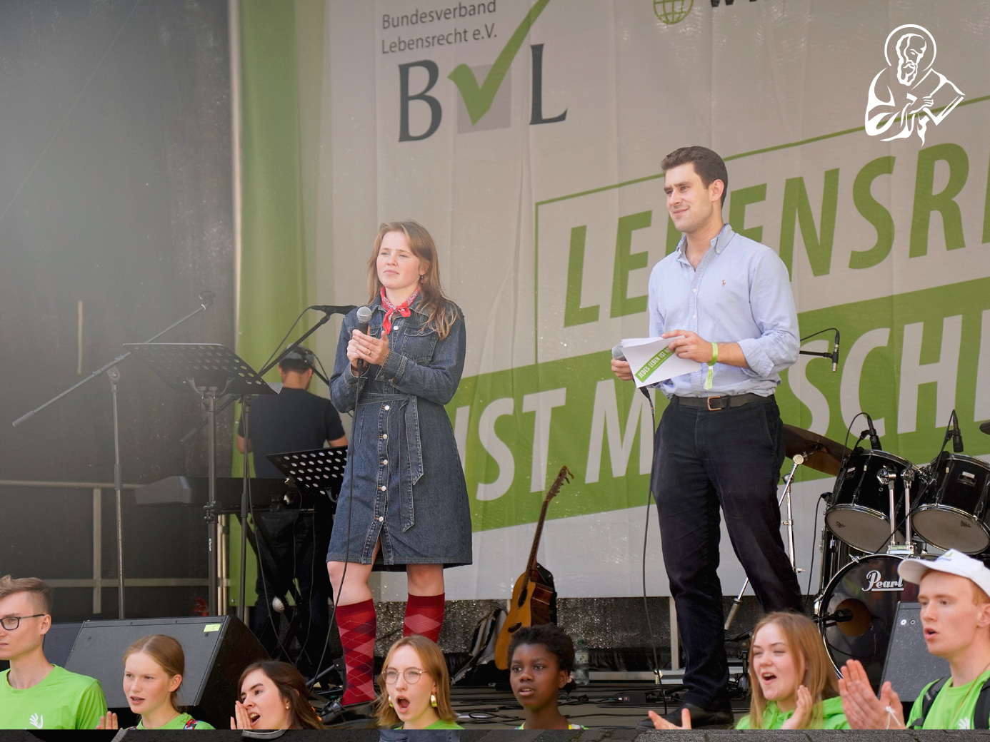 Program na pódiu během Pochodu pro život v Kolíně. Foto: SPN