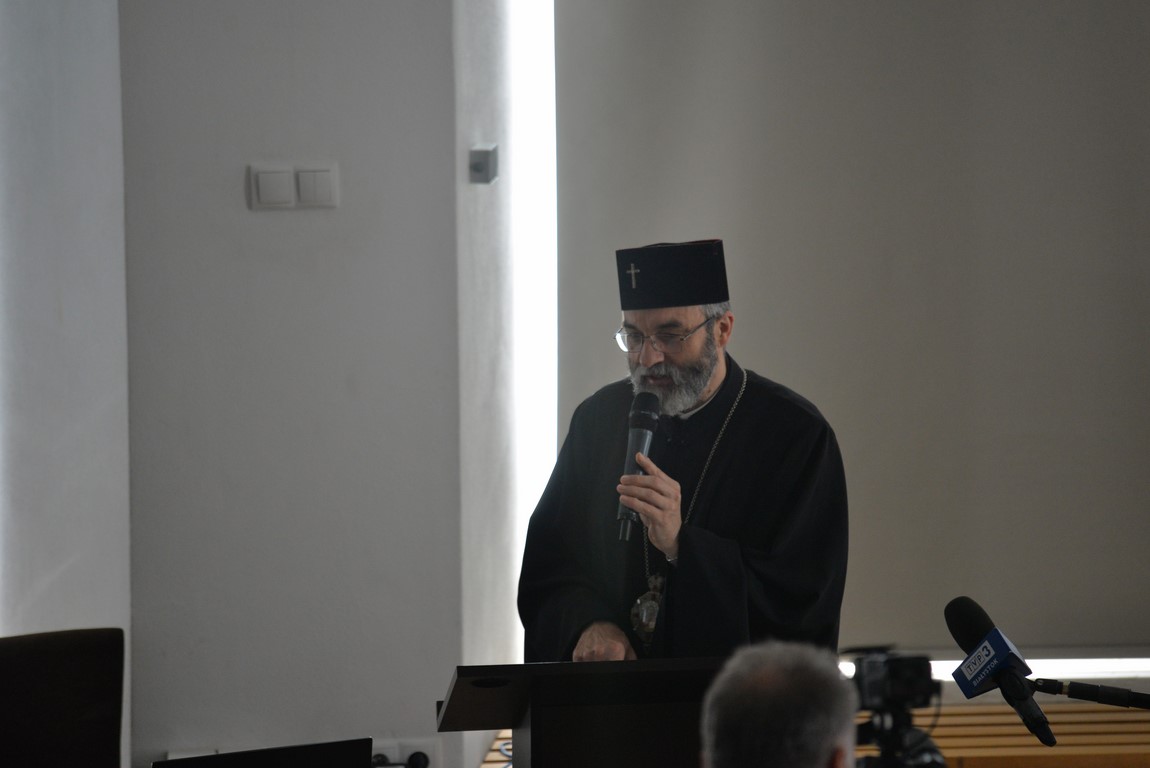 Vědecká konference zahájena v Akademii Supraské фото 1