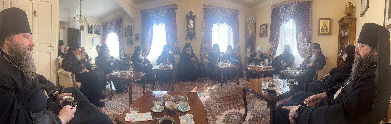 V Mnichově byla zahájena Biskupská synoda RPCvZ фото 1