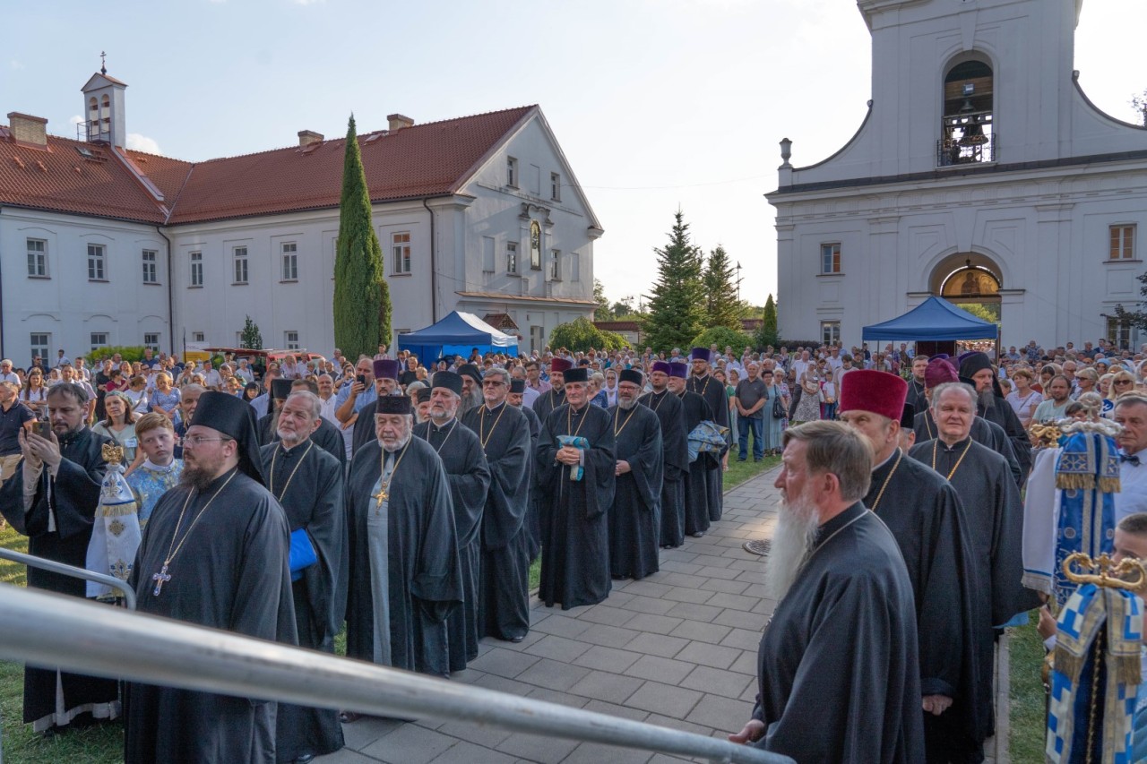 Zdroj: https://monaster-suprasl.pl/post/791620910294679552/święto-supraskiej-ikony-bogurodzicy