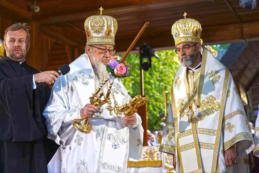 Metropolita Sava vlevo. Zdroj: orthodox.pl
